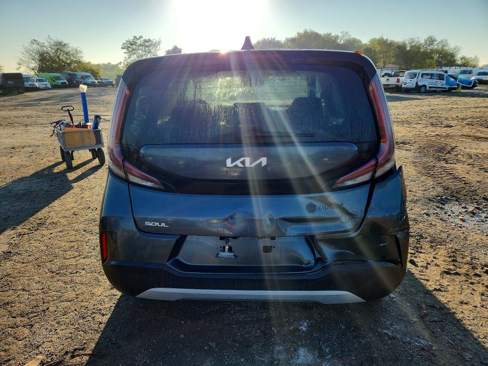 Снимка 6 от търг – 2023 KIA SOUL с VIN KNDJ23AU0P7879499