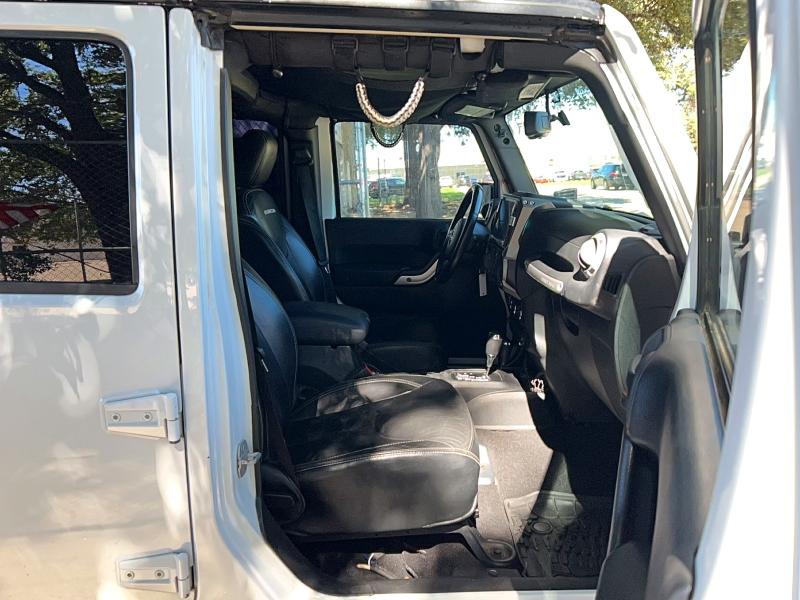 Снимка 5 от търг – 2015 JEEP WRANGLER UNLIMITED с VIN 1C4BJWFG3FL530855