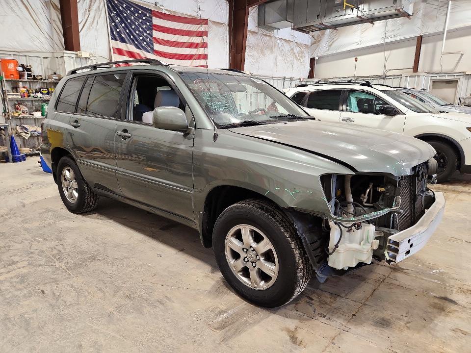 Снимка 4 от търг – 2005 TOYOTA HIGHLANDER с VIN JTEGP21AX50067866