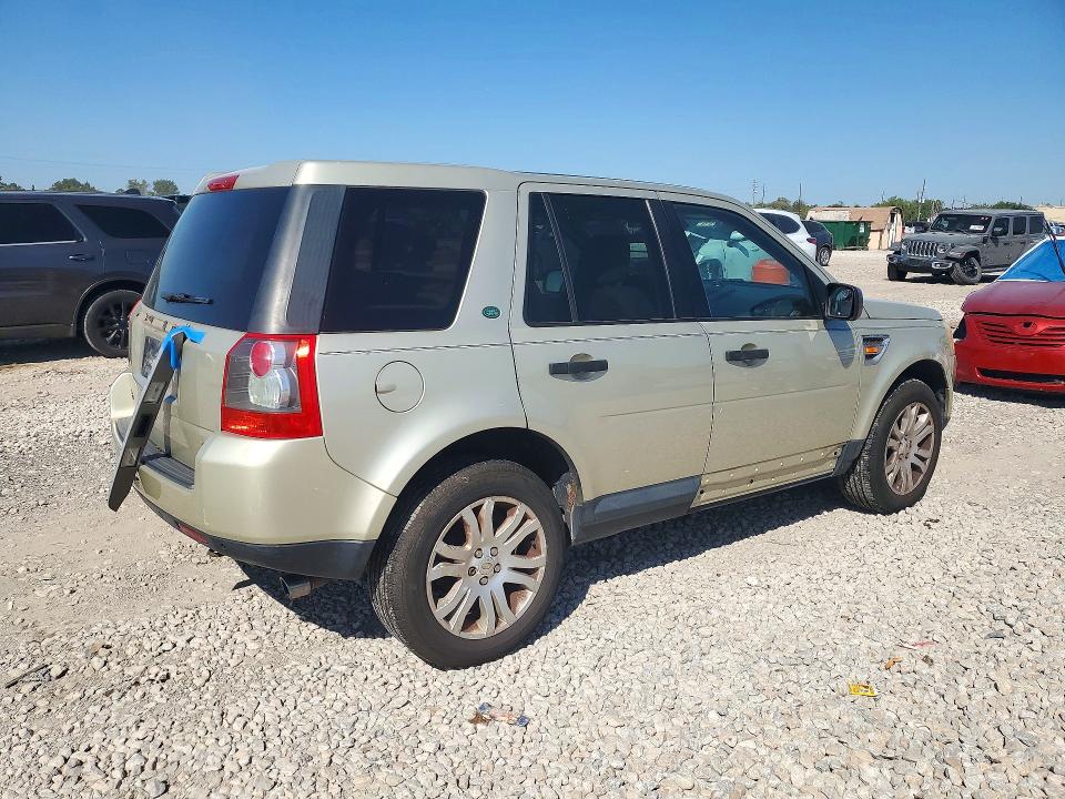 Photo 3 from auction – 2008 LAND ROVER LR2 with VIN SALFP24N48H031295