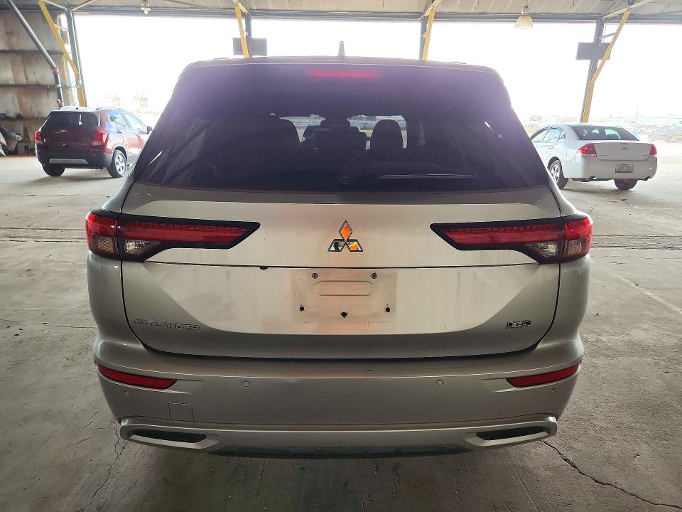 Снимка 6 от търг – 2022 MITSUBISHI OUTLANDER с VIN JA4J3VA88NZ089875