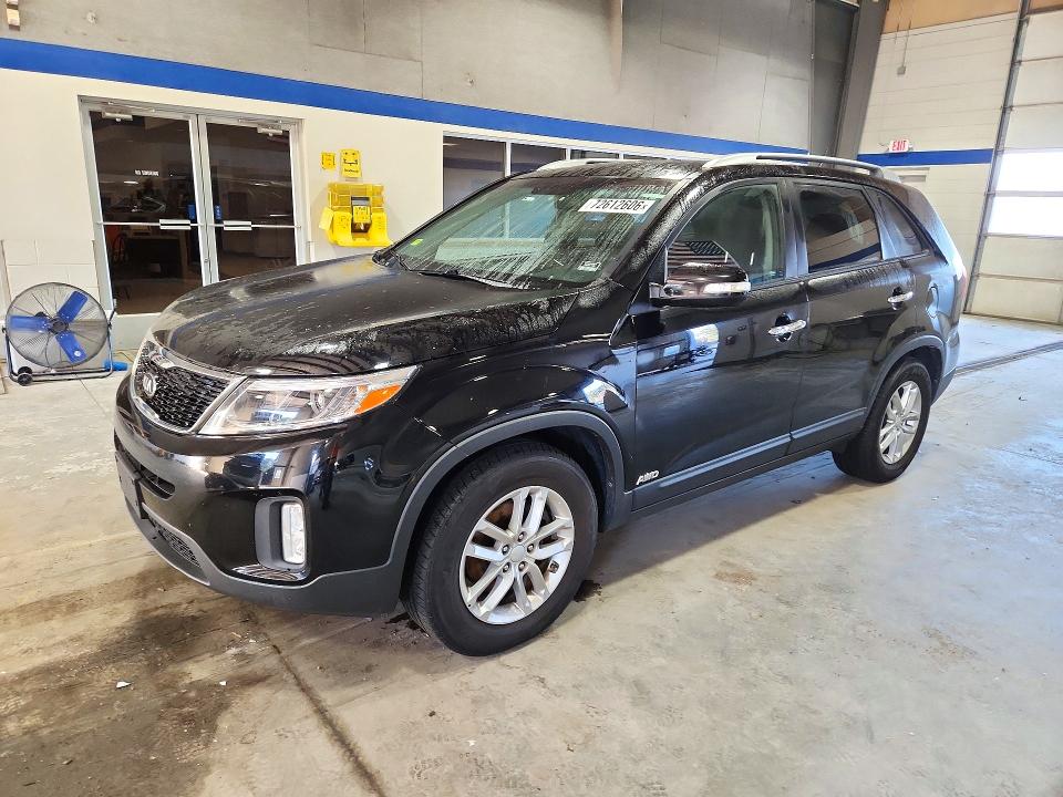 صورة رقم 1 من المزاد - 2014 KIA SORENTO مع VIN 5XYKTCA61EG445191
