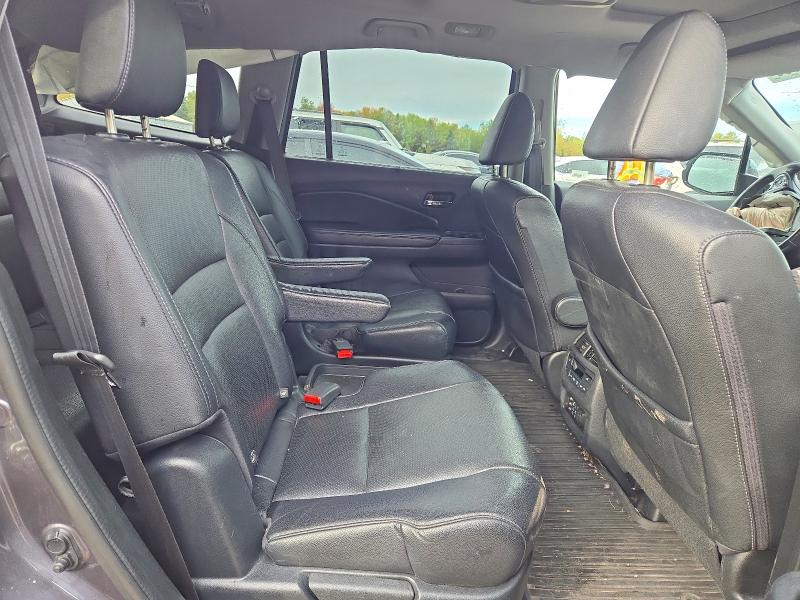 Снимка 11 от търг – 2017 HONDA PILOT с VIN 5FNYF6H98HB504199