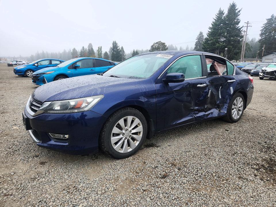 HONDA ACCORD 2013 z numerem VIN 1HGCR2F80DA158366 - Zdjęcie z aukcji