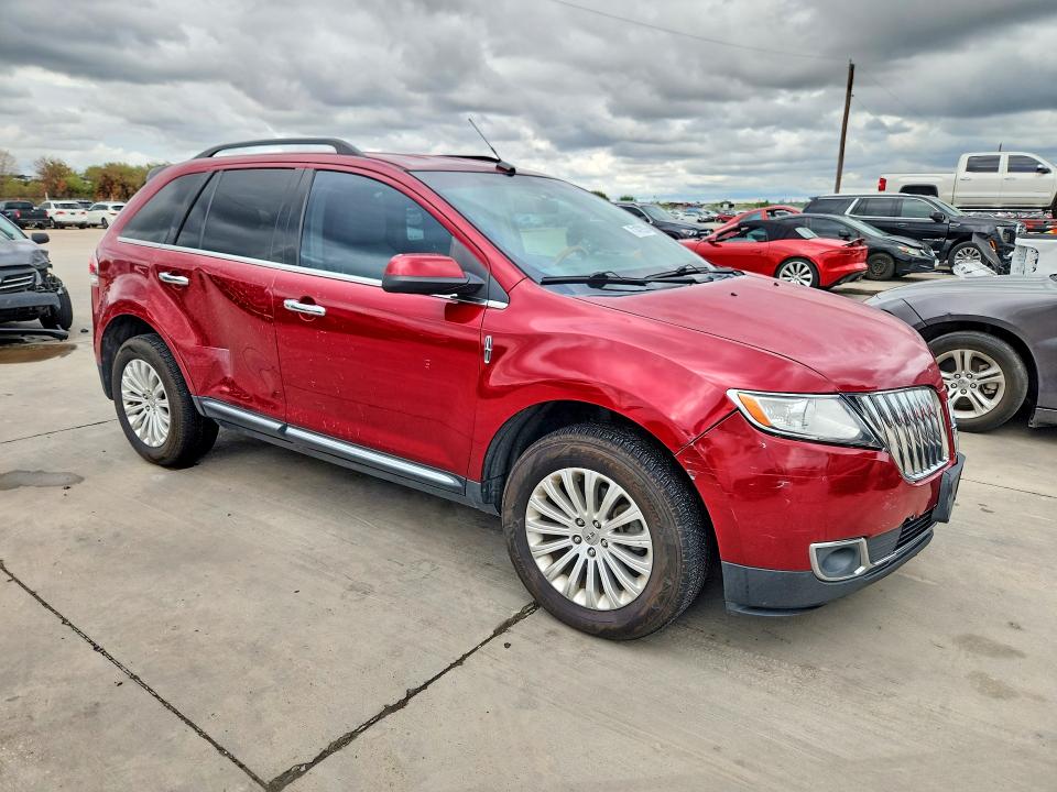 Zdjęcie 4 z aukcji – 2013 LINCOLN MKX z VIN 2LMDJ6JK9DBL41712