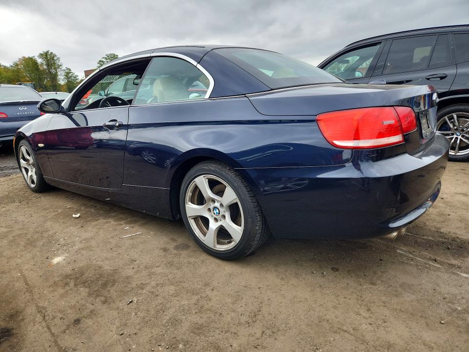 Photo 2 from auction – 2007 BMW 328 with VIN WBAWR33537PX79966