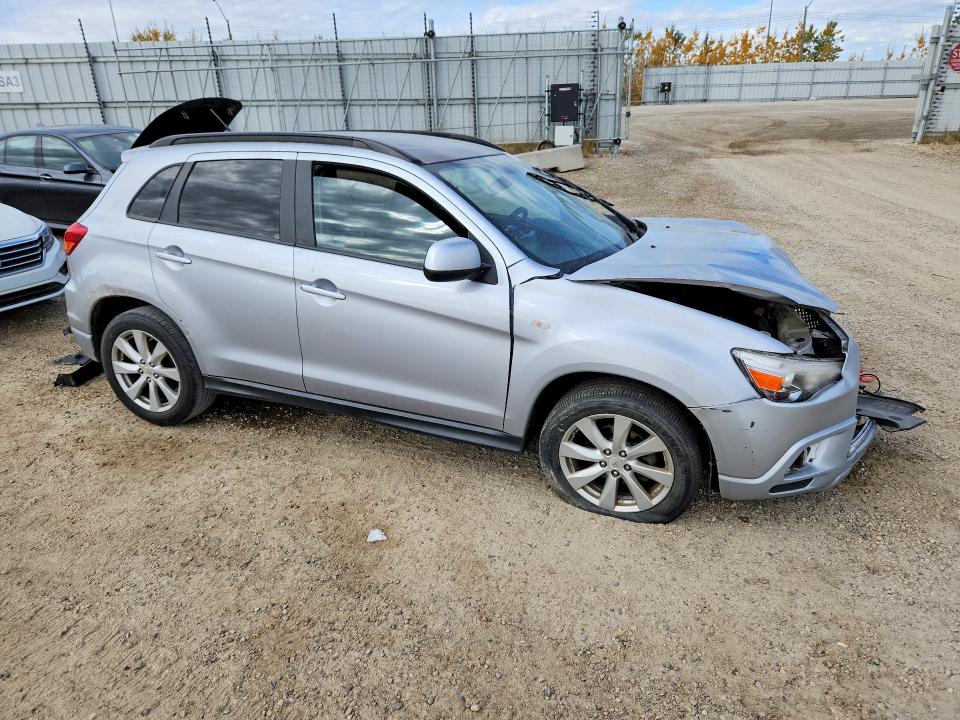 Снимка 4 от търг – 2012 MITSUBISHI RVR с VIN JA4AJ4AU3CZ605408