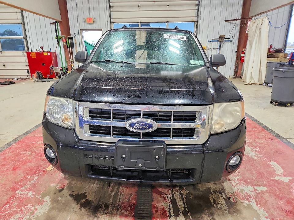 Photo 5 from auction – 2009 FORD ESCAPE with VIN 1FMCU93G79KC59287