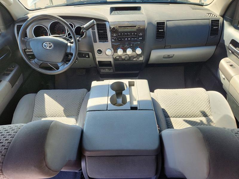 Снимка 8 от търг – 2011 TOYOTA TUNDRA с VIN 5TFDW5F16BX194363