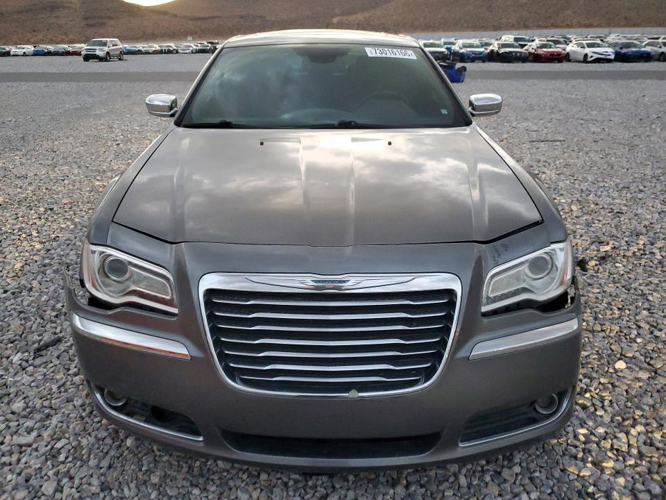 Photo 5 from auction – 2012 CHRYSLER 300C with VIN 2C3CCAET0CH147159