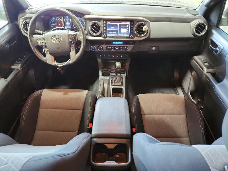 Снимка 8 от търг – 2022 TOYOTA TACOMA с VIN 3TMCZ5AN3NM501558