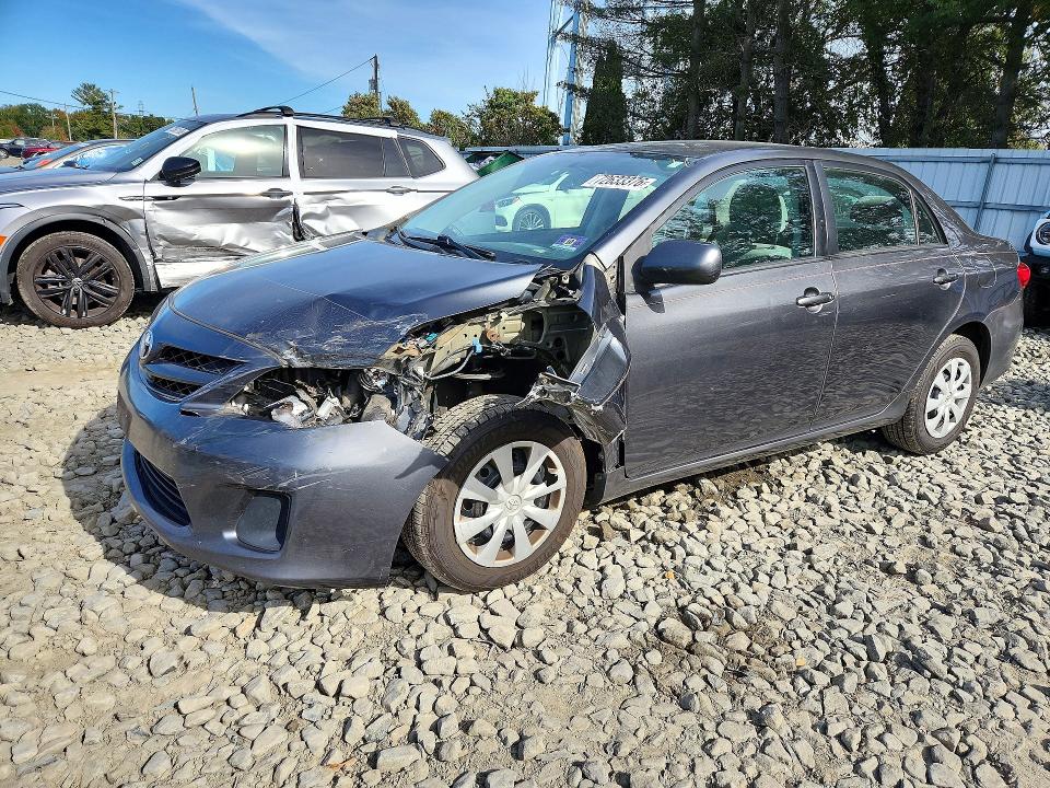 TOYOTA COROLLA 2011 with VIN 2T1BU4EE9BC741507 - Photo from auction