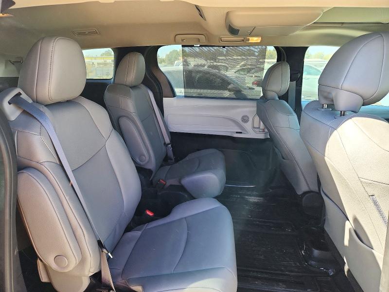 Снимка 11 от търг – 2025 TOYOTA SIENNA с VIN 5TDJSKFC6SS225955