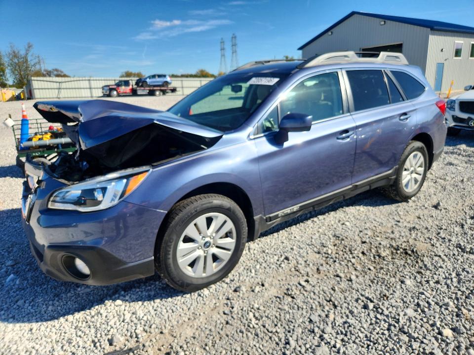 SUBARU OUTBACK 2015 с VIN 4S4BSACC0F3235323 - Снимка от търг