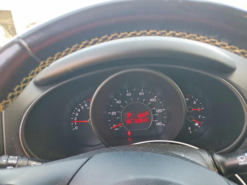 Снимка 9 от търг – 2016 KIA SOUL с VIN KNDJP3A52G7345690