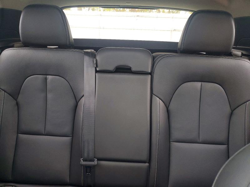 Foto 10 de la subasta – 2025 VOLVO XC40 con VIN YV4L12UJ1S2562888
