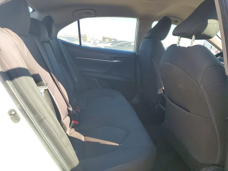 Снимка 10 от търг – 2023 TOYOTA CAMRY с VIN 4T1C11AK9PU149781