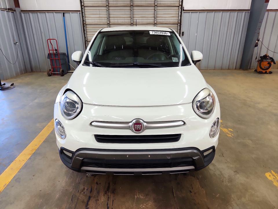 Снимка 5 от търг – 2016 FIAT 500X с VIN ZFBCFXCT9GP378526