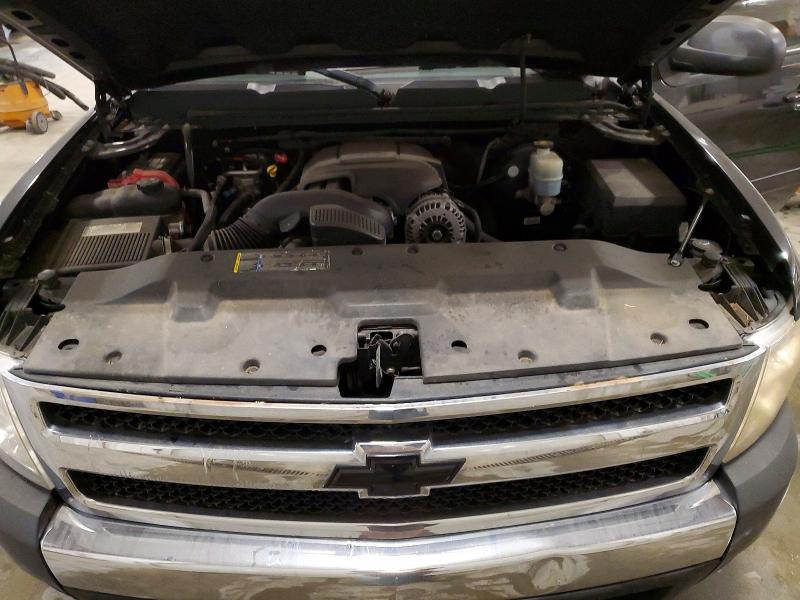 Photo 11 from auction – 2007 CHEVROLET SILVERADO with VIN 2GCEK19J971656133