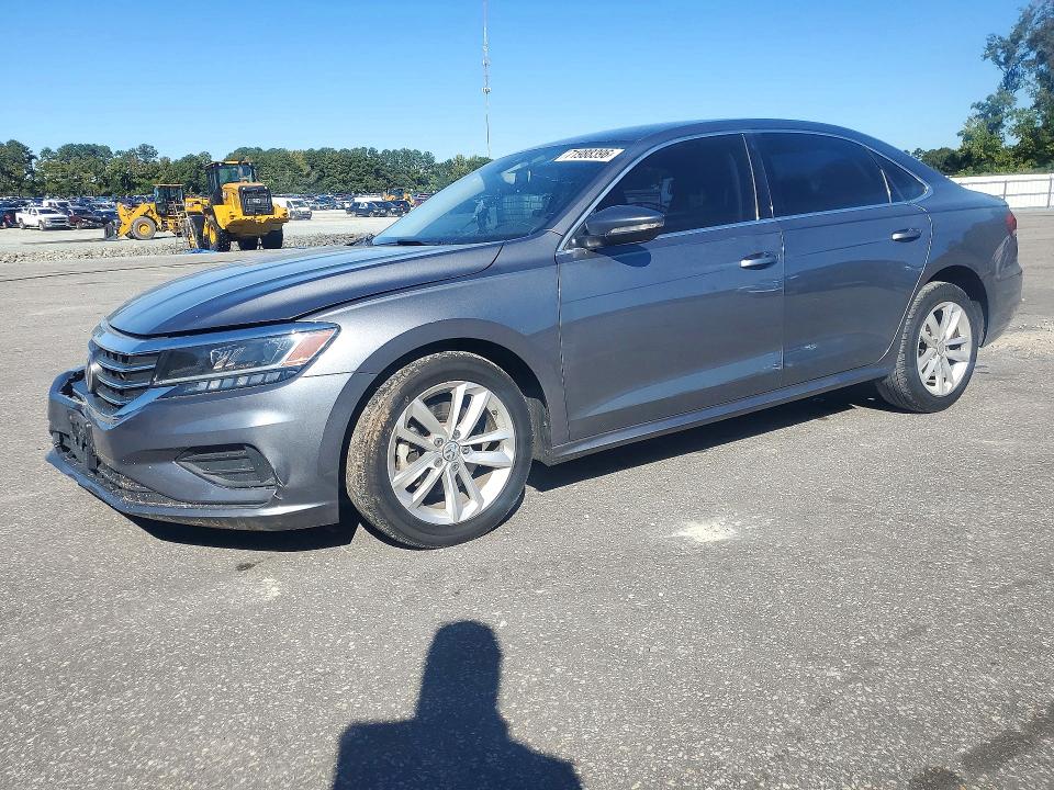 VOLKSWAGEN PASSAT 2020 с VIN 1VWSA7A3XLC015676 - Снимка от търг