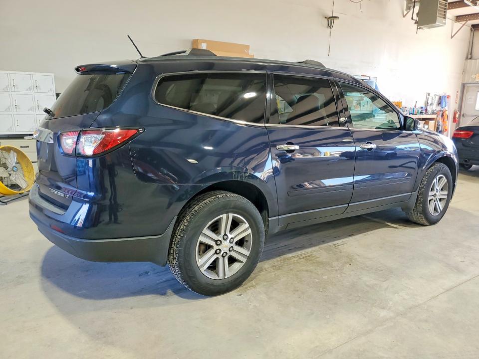 Снимка 3 от търг – 2015 CHEVROLET TRAVERSE с VIN 1GNKVHKD0FJ358458