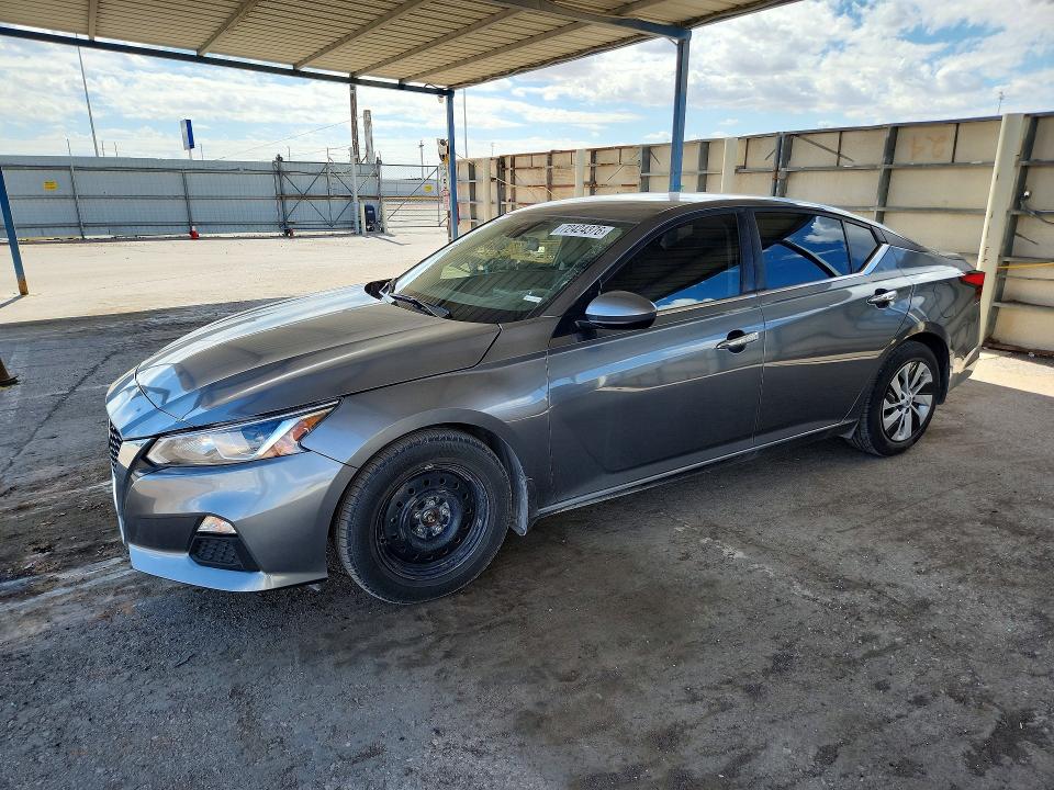 Photo 1 from auction – 2022 NISSAN ALTIMA with VIN 1N4BL4BV3NN344261