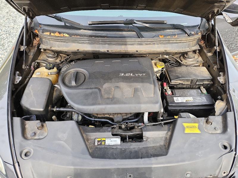 Снимка 12 от търг – 2014 JEEP CHEROKEE с VIN 1C4PJLCS3EW288532