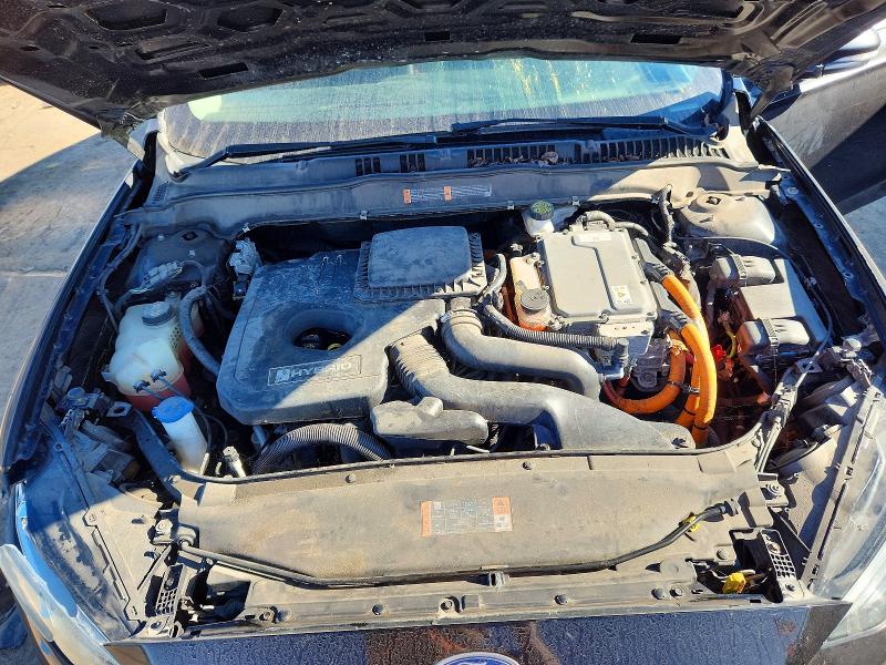 Снимка 11 от търг – 2020 FORD FUSION с VIN 3FA6P0LU6LR101672