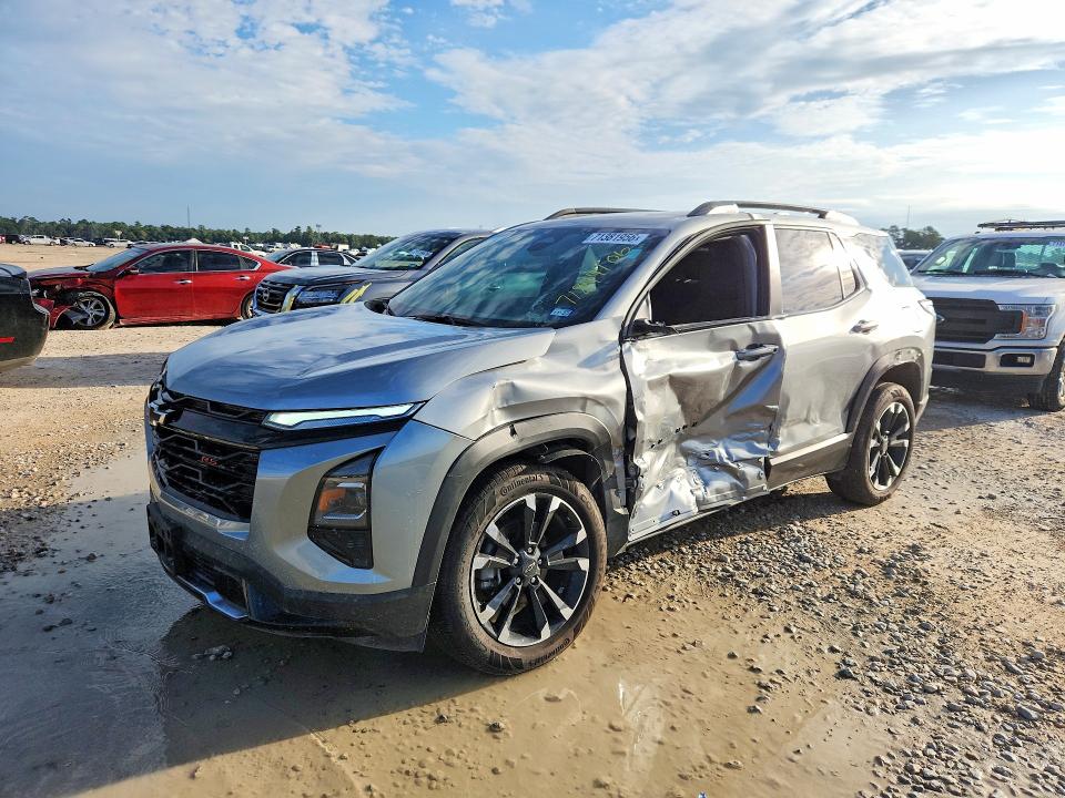 CHEVROLET EQUINOX 2026 with VIN 3GNAXLEG0TL299690 - Photo from auction