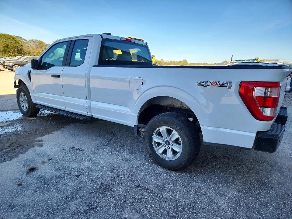 Снимка 2 от търг – 2023 FORD F150 с VIN 1FTFX1E58PKD09004