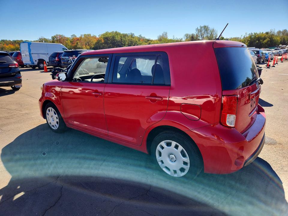 Снимка 2 от търг – 2014 TOYOTA SCION XB с VIN JTLZE4FE7EJ056879