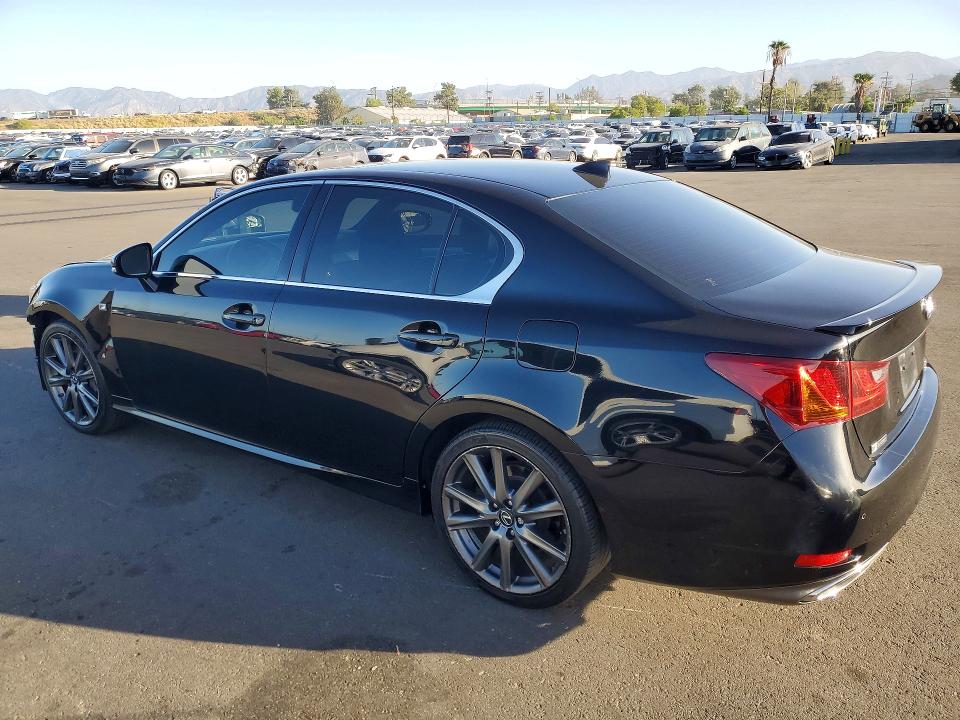 Zdjęcie 2 z aukcji – 2015 LEXUS GS z VIN JTHBE1BL3FA005346
