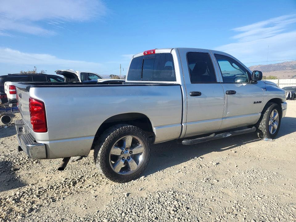 Снимка 3 от търг – 2008 DODGE RAM 1500 с VIN 1D7HA18N78J180305