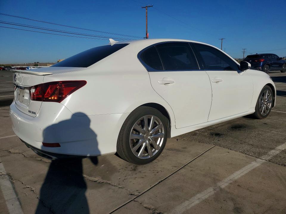 Photo 3 from auction – 2013 LEXUS GS with VIN JTHBE1BL6D5027783