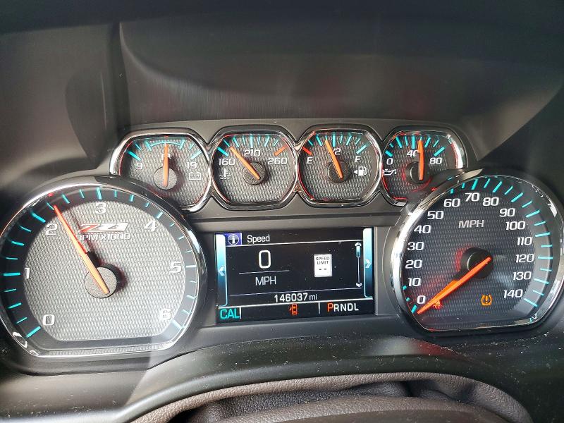 Снимка 9 от търг – 2018 CHEVROLET SUBURBAN с VIN 1GNSKHKC0JR353545