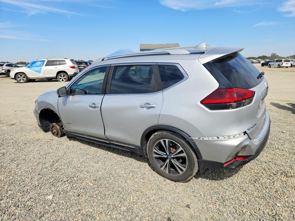 Снимка 2 от търг – 2018 NISSAN ROGUE HYBRID с VIN 5N1ET2MV4JC827395