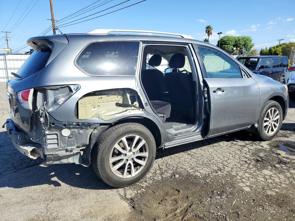 Photo 3 from auction – 2015 NISSAN PATHFINDER with VIN 5N1AR2MM1FC709297