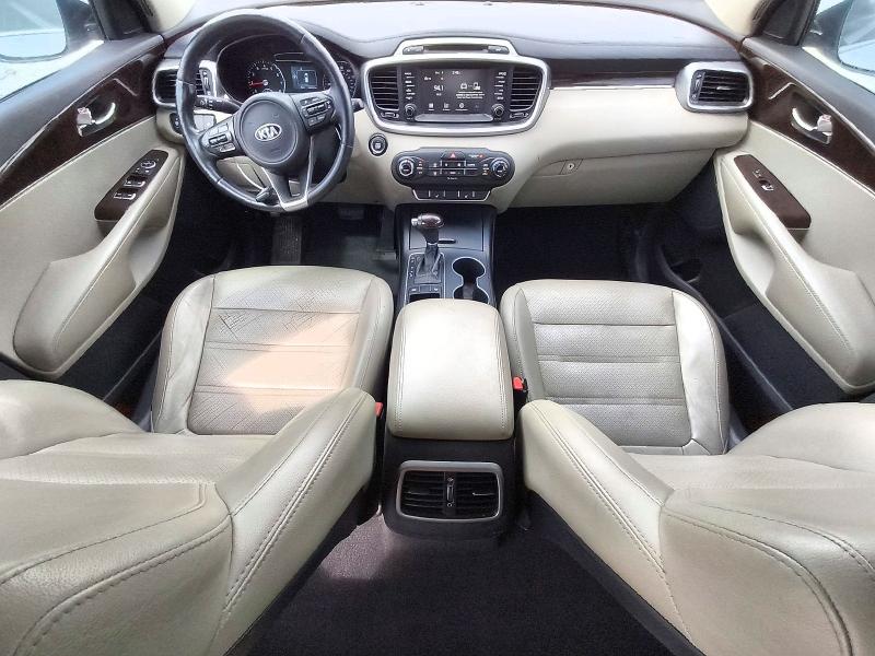 Foto 8 de la subasta – 2017 KIA SORENTO con VIN 5XYPG4A32HG284196