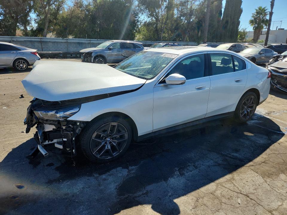 BMW 530 2026 с VIN WBA53FJ09TCV04402 - Снимка от търг