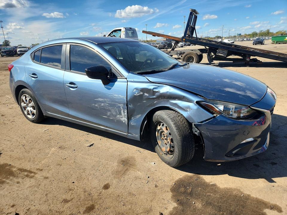 Снимка 4 от търг – 2015 MAZDA 3 с VIN JM1BM1T78F1263156