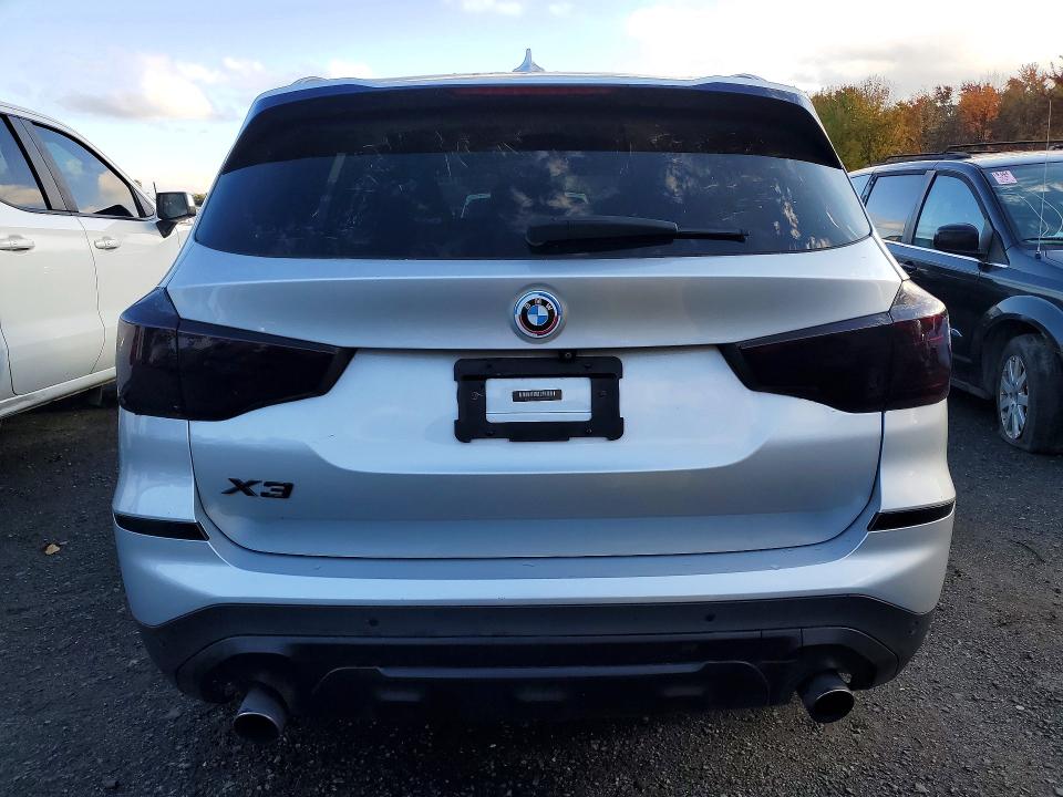 Снимка 6 от търг – 2019 BMW X3 с VIN 5UXTR9C51KLR05104