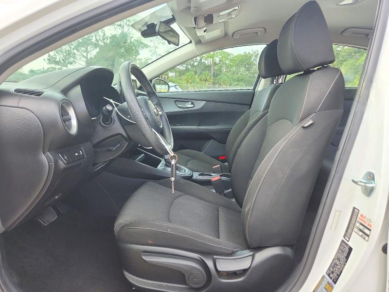 Снимка 7 от търг – 2021 KIA FORTE с VIN 3KPF24AD5ME312762