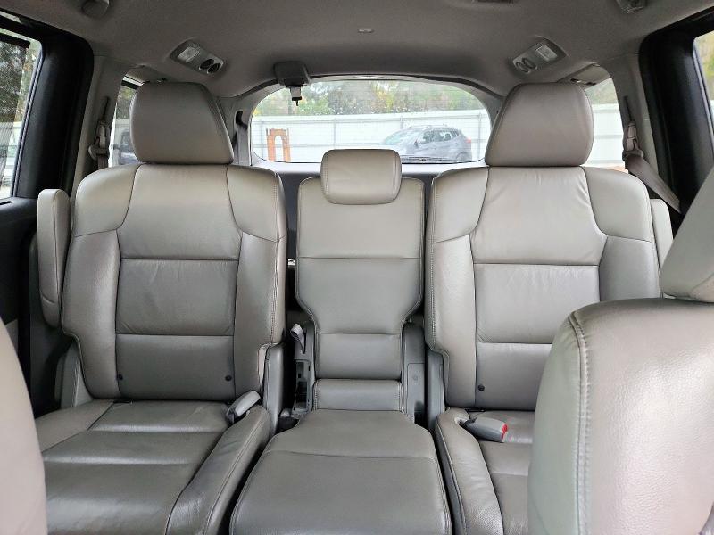 Снимка 10 от търг – 2011 HONDA ODYSSEY с VIN 5FNRL5H92BB004795