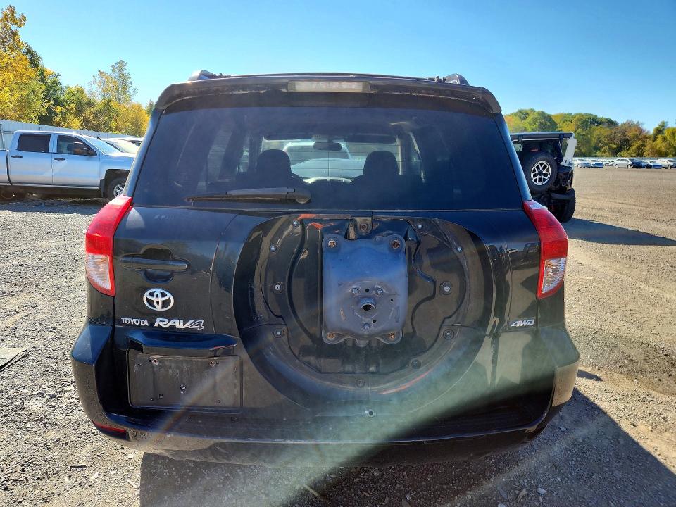 Снимка 6 от търг – 2007 TOYOTA RAV4 с VIN JTMBD32V476035669