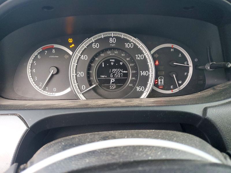 Снимка 9 от търг – 2013 HONDA ACCORD с VIN 1HGCR2F3XDA199222
