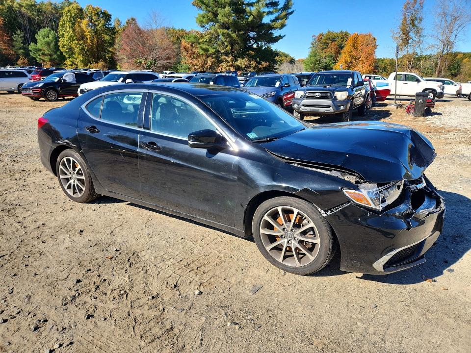 Снимка 4 от търг – 2019 ACURA TLX с VIN 19UUB3F34KA007224