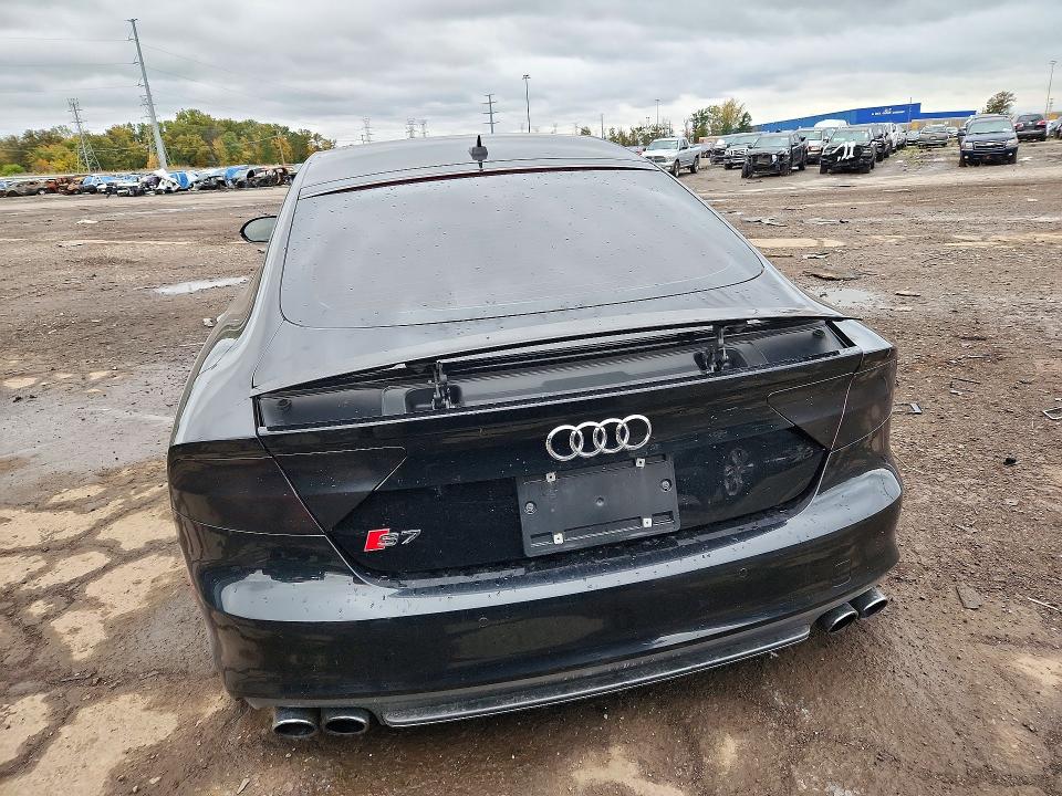 Снимка 6 от търг – 2015 AUDI S7 с VIN WAUW2BFC8FN008244