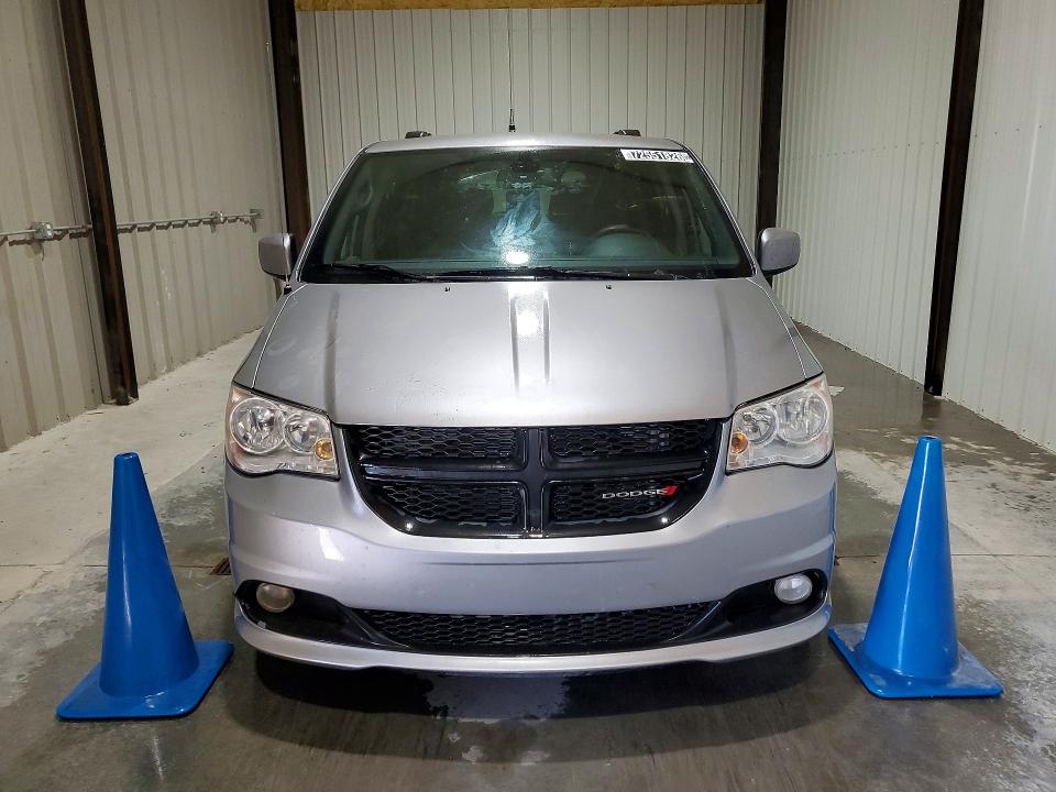 Снимка 5 от търг – 2019 DODGE GRAND CARAVAN с VIN 2C4RDGCG1KR773209
