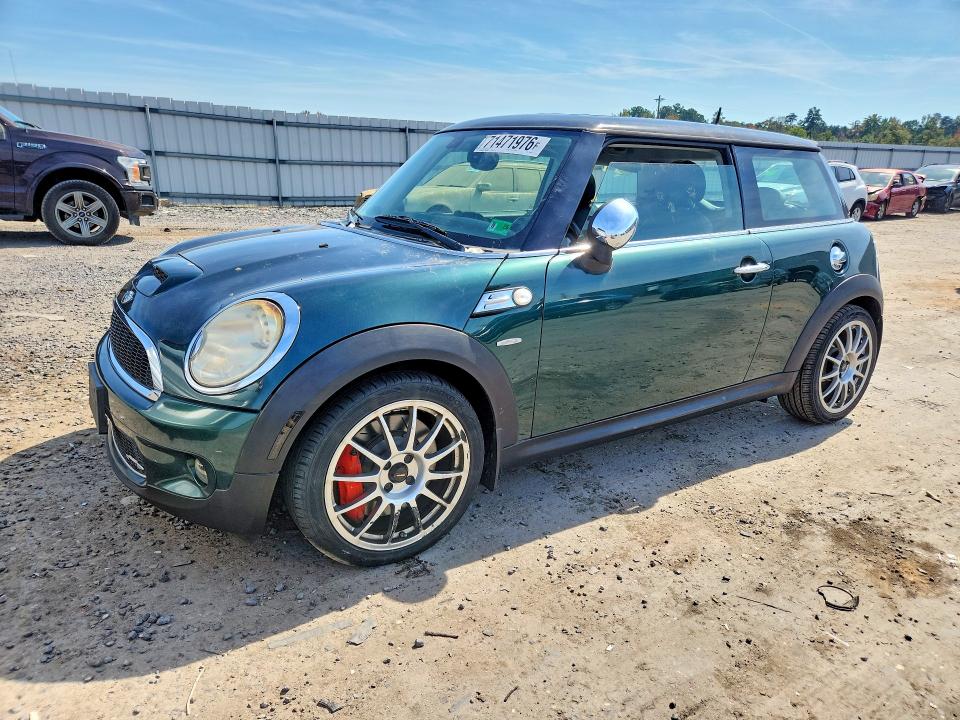 صورة رقم 1 من المزاد - 2009 MINI COOPER مع VIN WMWMF73539TW85622