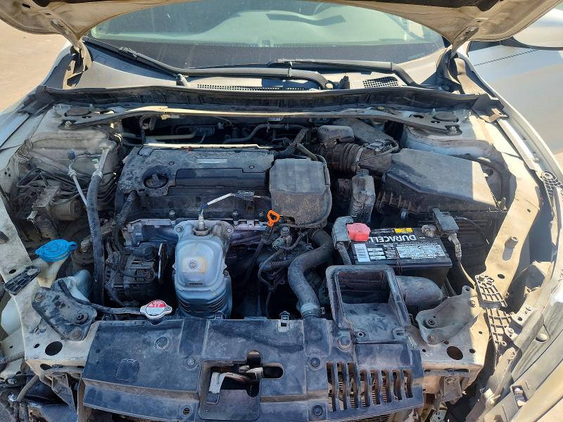 Photo 11 from auction – 2016 HONDA ACCORD with VIN 1HGCR2F58GA239755